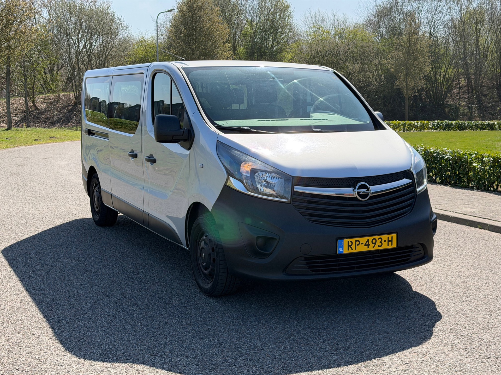 Opel Vivaro Combi 1.6 CDTI L2H1| Airco | Cruise | Radio | 9 persoons | EX BTW | BPM Vrij foto 4