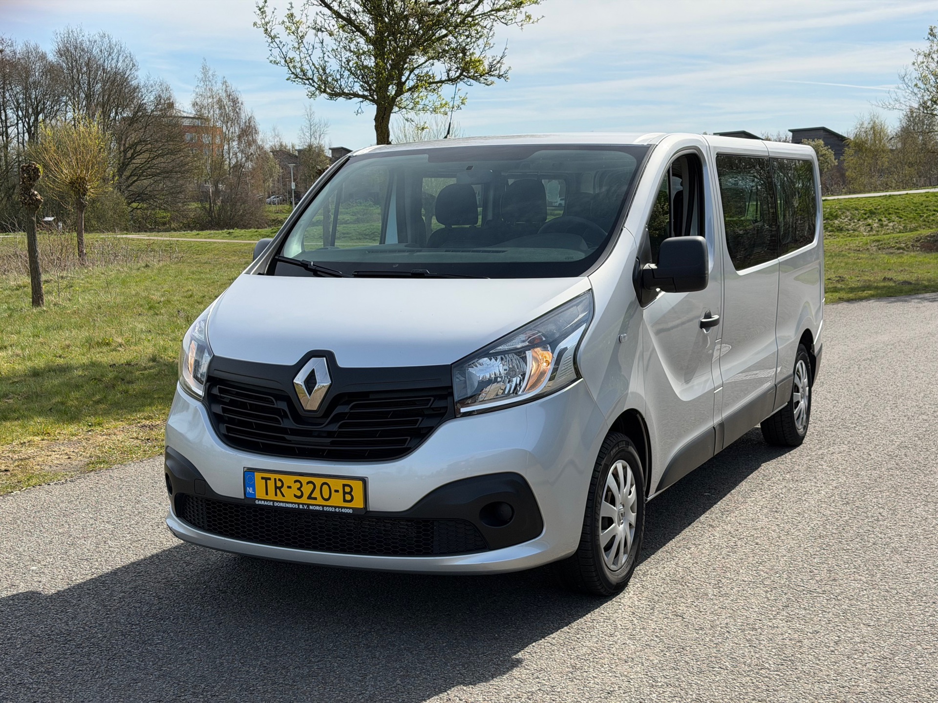 Renault Trafic Passenger 1.6 dCi L2H1| Airco | Cruise | Radio | 9 persoons | EX BTW | BPM Vrij foto 2