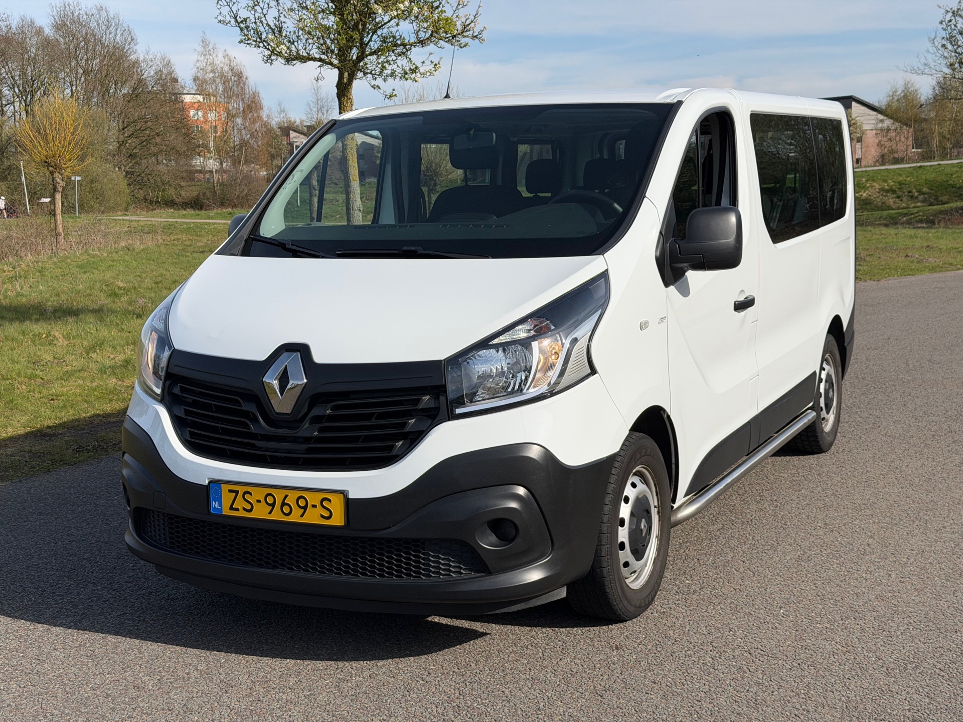 Renault Trafic Passenger 1.6 dCi Life Energy L1H1| Airco | Radio | 8 persoons | EX BTW | BPM Vrij foto 2