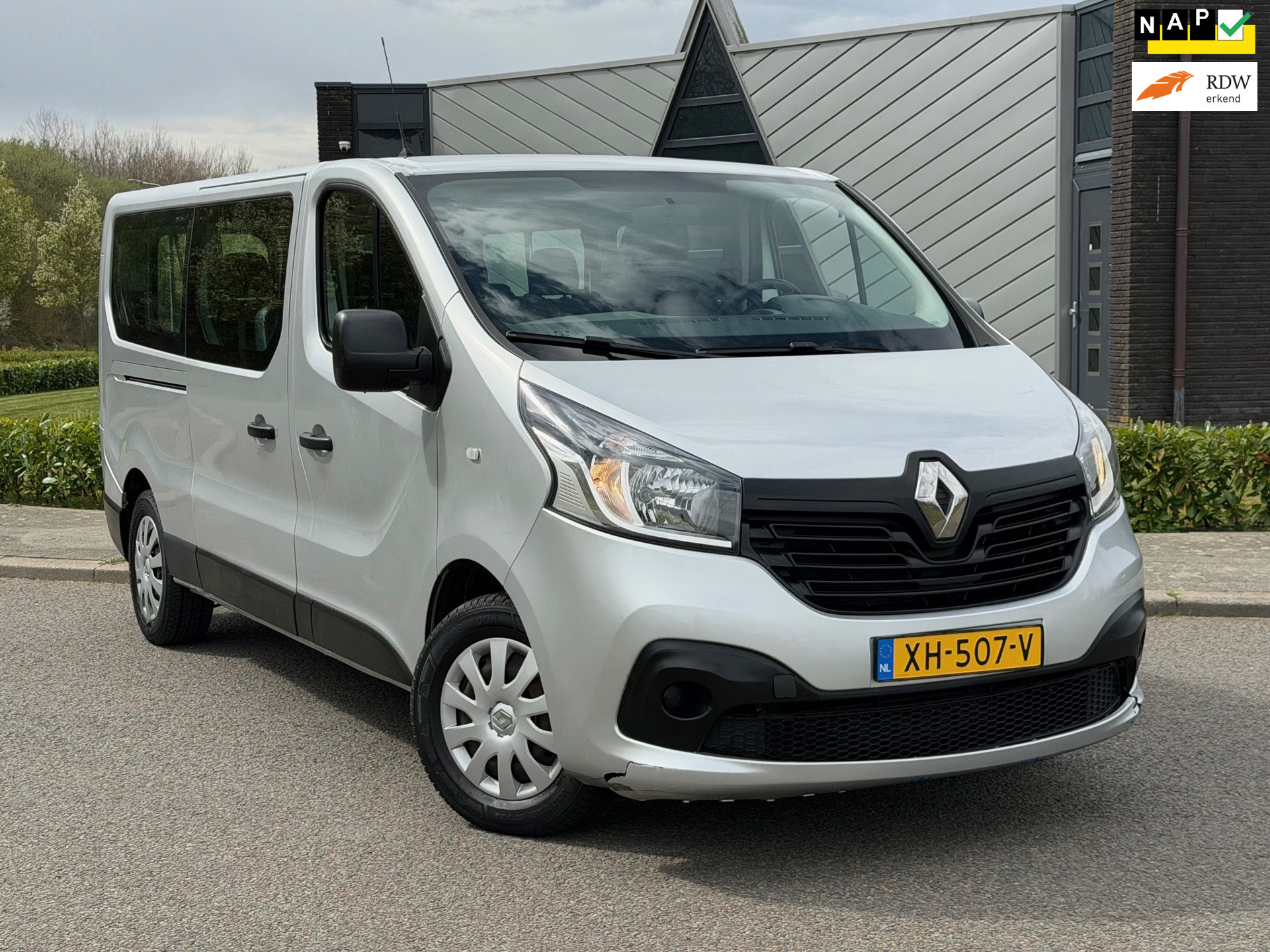 Renault Trafic Passenger 1.6 dCi L2H1| Airco | Cruise | Radio | 9 persoons | EX BTW | BPM Vrij