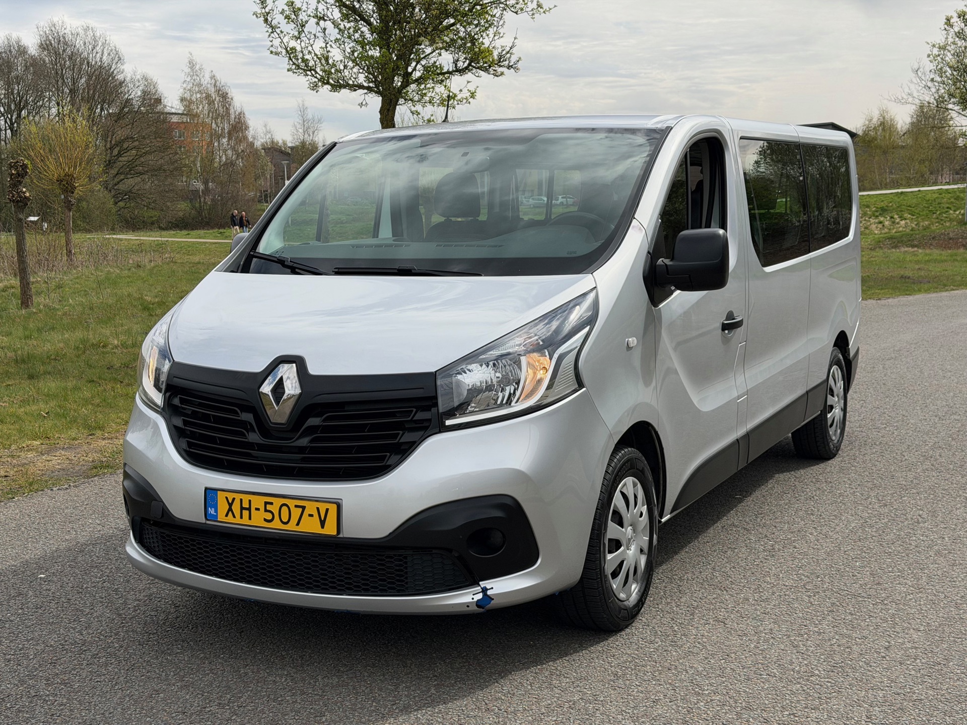 Renault Trafic Passenger 1.6 dCi L2H1| Airco | Cruise | Radio | 9 persoons | EX BTW | BPM Vrij foto 2