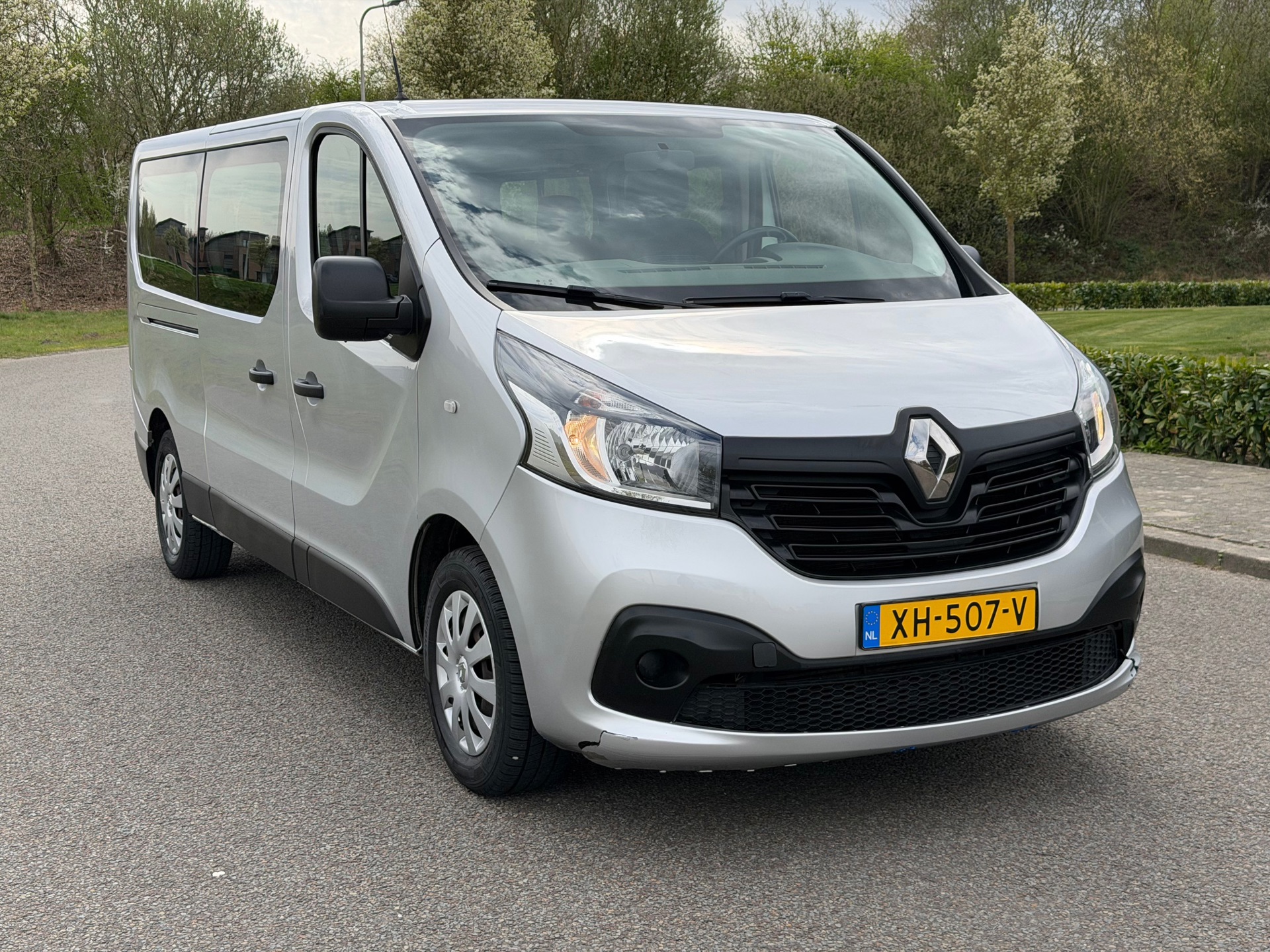Renault Trafic Passenger 1.6 dCi L2H1| Airco | Cruise | Radio | 9 persoons | EX BTW | BPM Vrij foto 4
