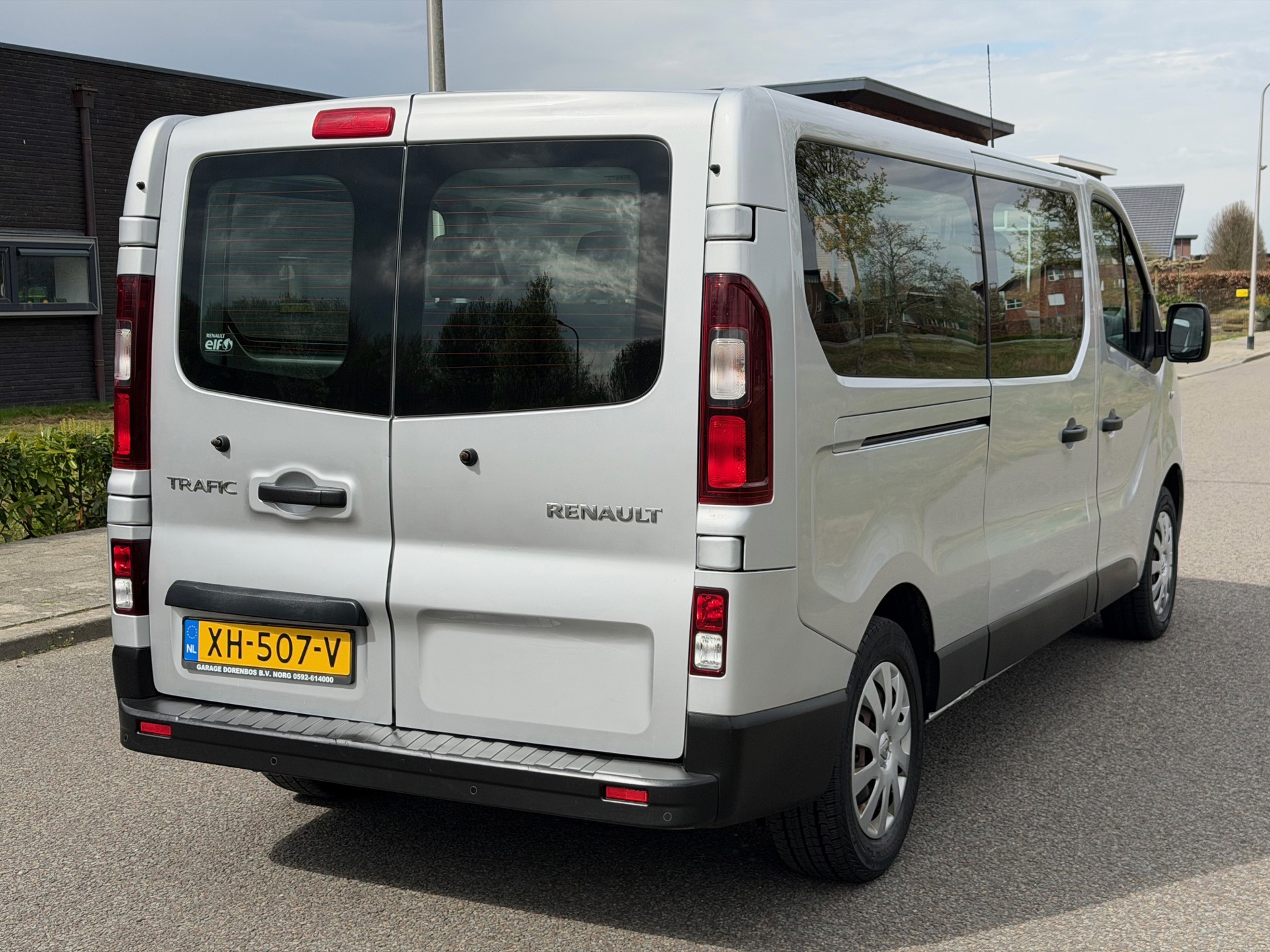 Renault Trafic Passenger 1.6 dCi L2H1| Airco | Cruise | Radio | 9 persoons | EX BTW | BPM Vrij foto 5