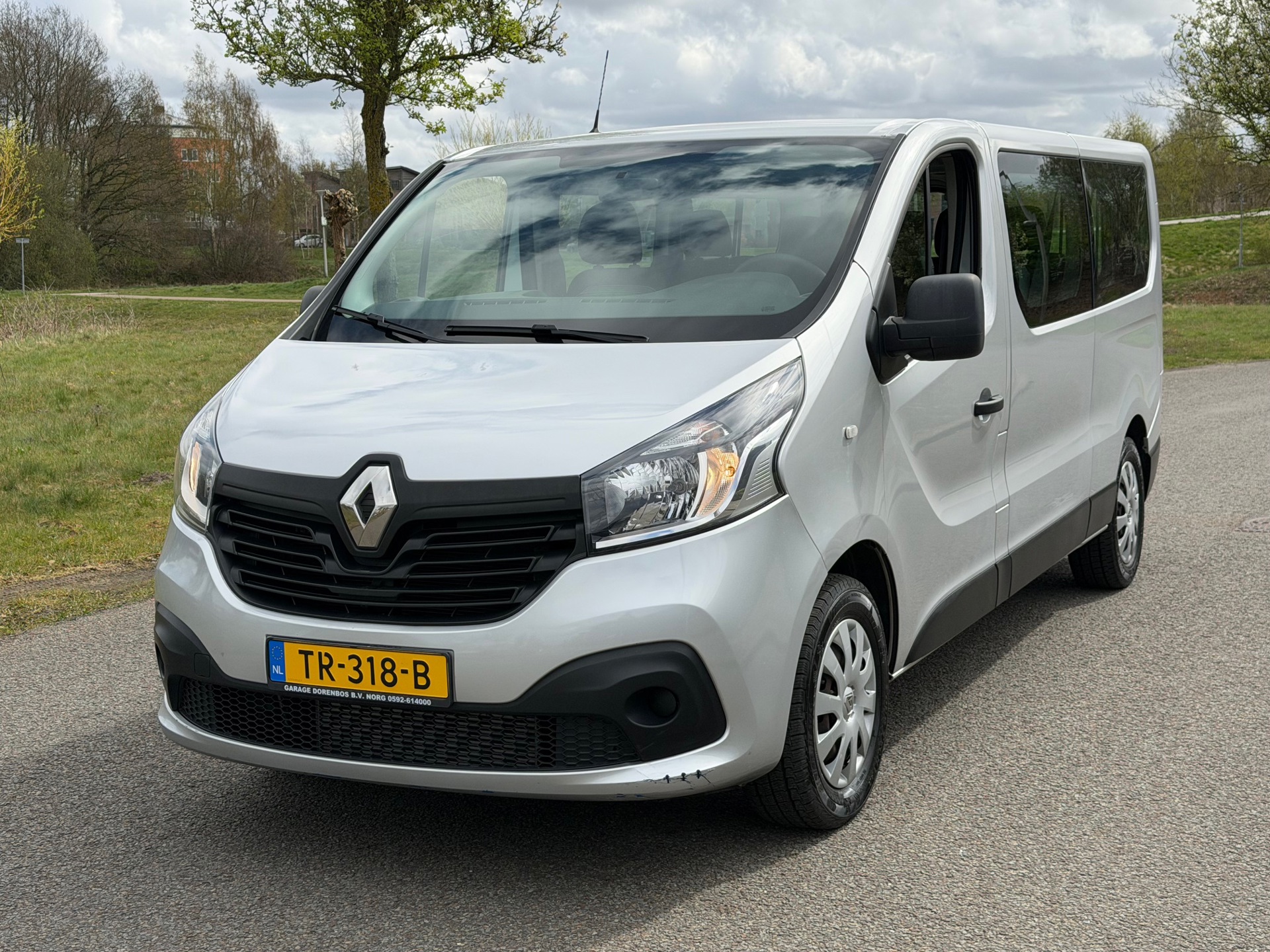 Renault Trafic Passenger 1.6 dCi L2H1| Airco | Cruise | Radio | 9 persoons | EX BTW | BPM Vrij foto 2