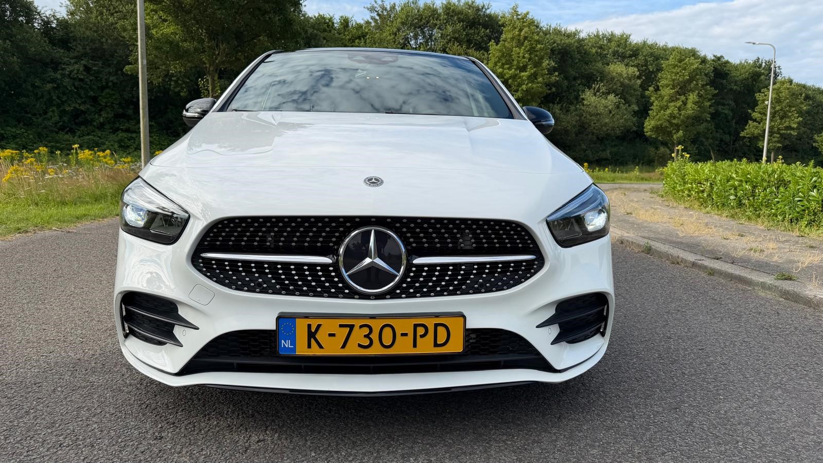 Mercedes-Benz B-klasse 200 Business Solution AMG | AUTOMAAT | Stoelverwarming | Panorama dak | Achteruitrijcamera | Trekhaak | foto 5