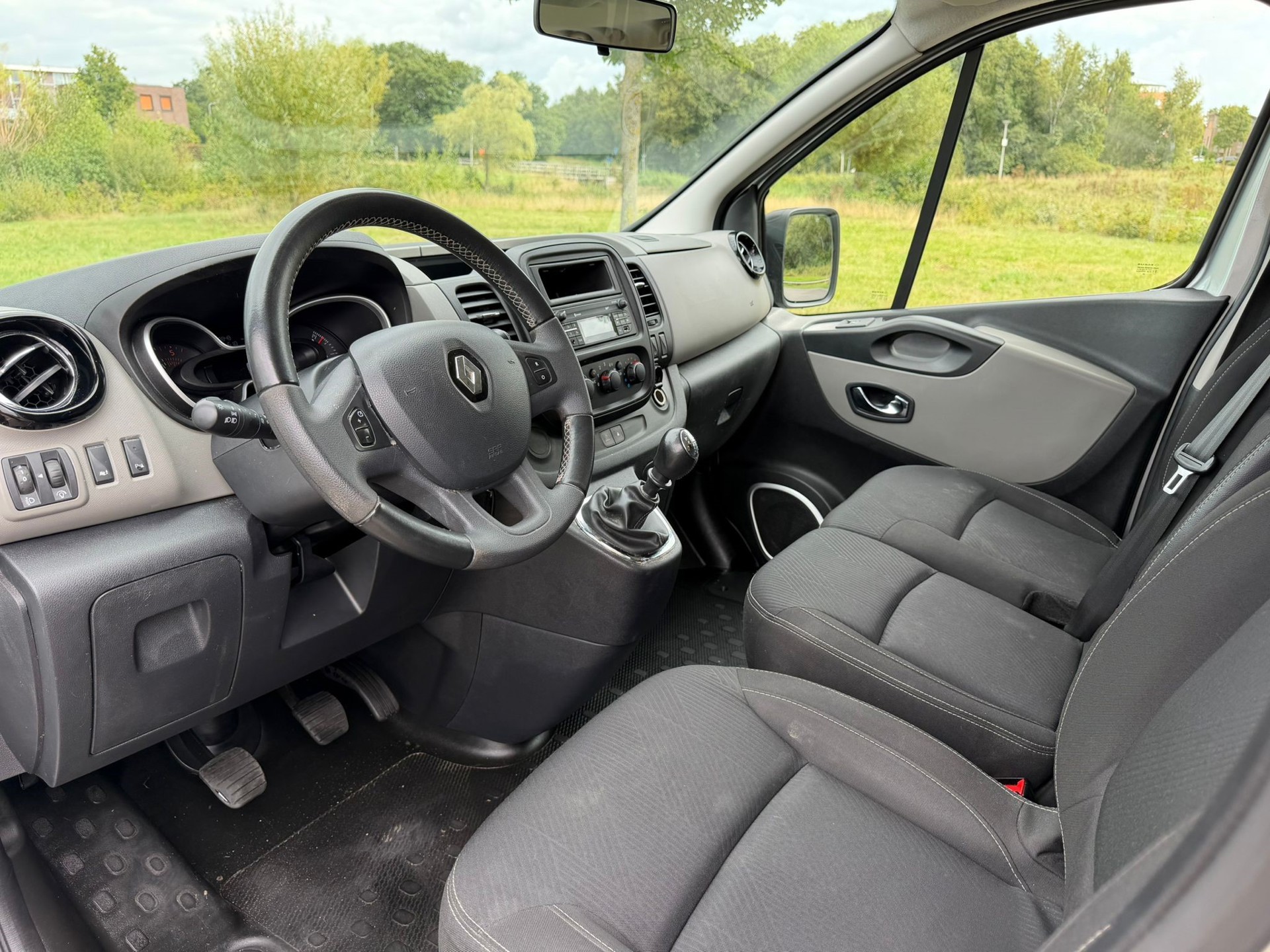 Renault Trafic Passenger 1.6 dCi Grand Authentique Energy | 9 persoons | EX BTW | BPM Vrij foto 2
