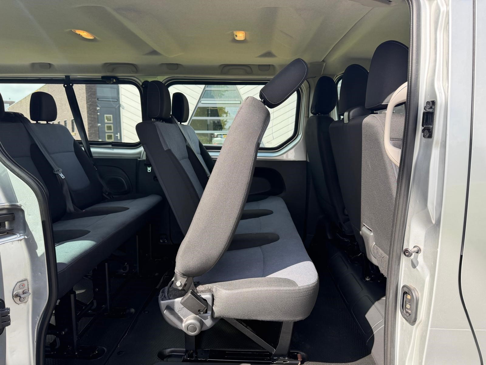 Opel Vivaro Combi 1.6 CDTI L2H1 ecoFLEX | 9 persoons | EX BTW | BPM Vrij foto 4