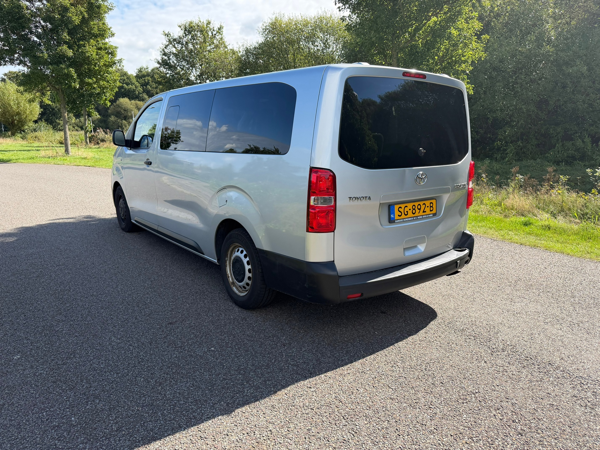 Toyota PROACE Shuttle 1.6 D-4D Cool Comfort Long foto 5