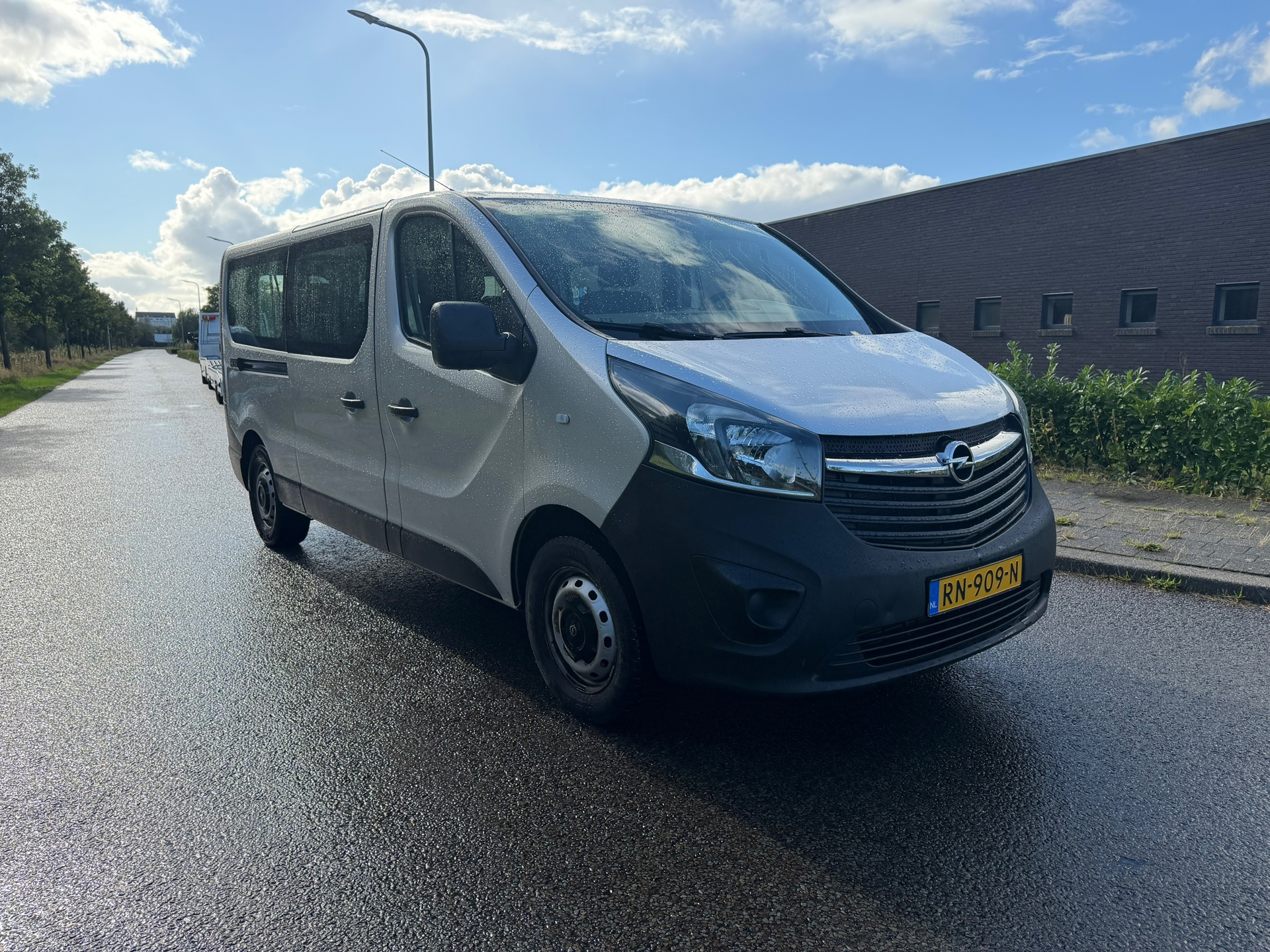 Opel Vivaro Combi 1.6 CDTI L2H1 ecoFLEX foto 3