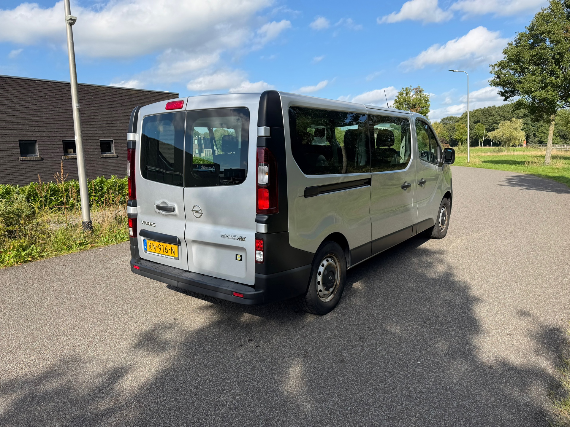 Opel Vivaro Combi 1.6 CDTI L2H1 ecoFLEX foto 4