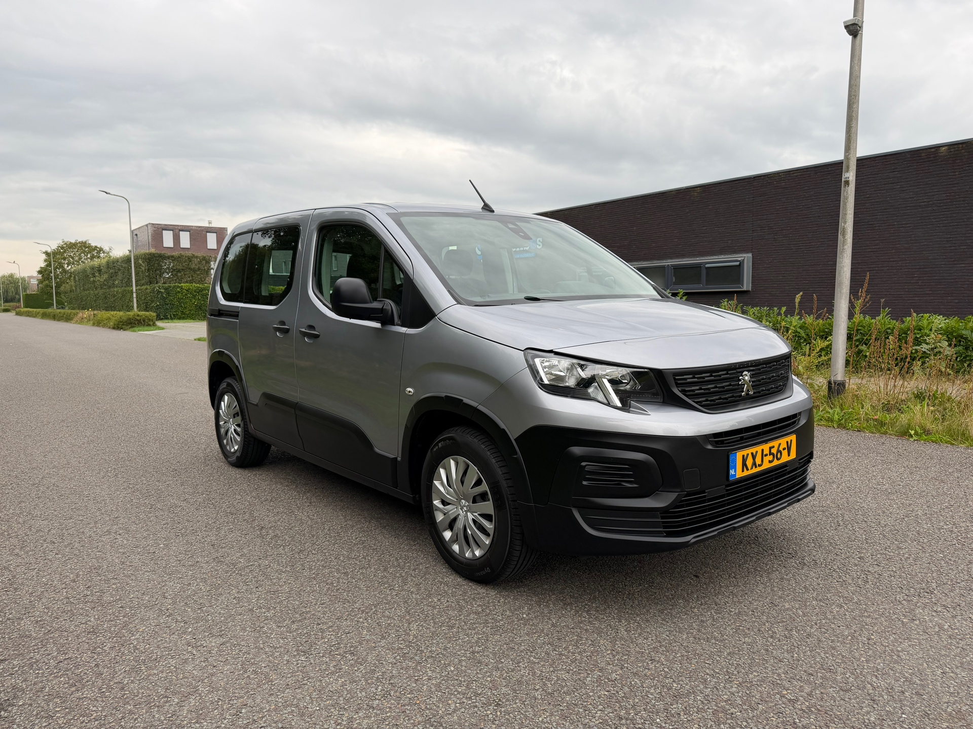 Peugeot RIFTER 1.2 Puretech Allure foto 3